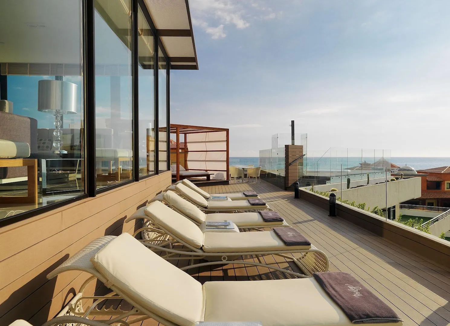 H10 Conquistador Playa de las Americas  Hotel