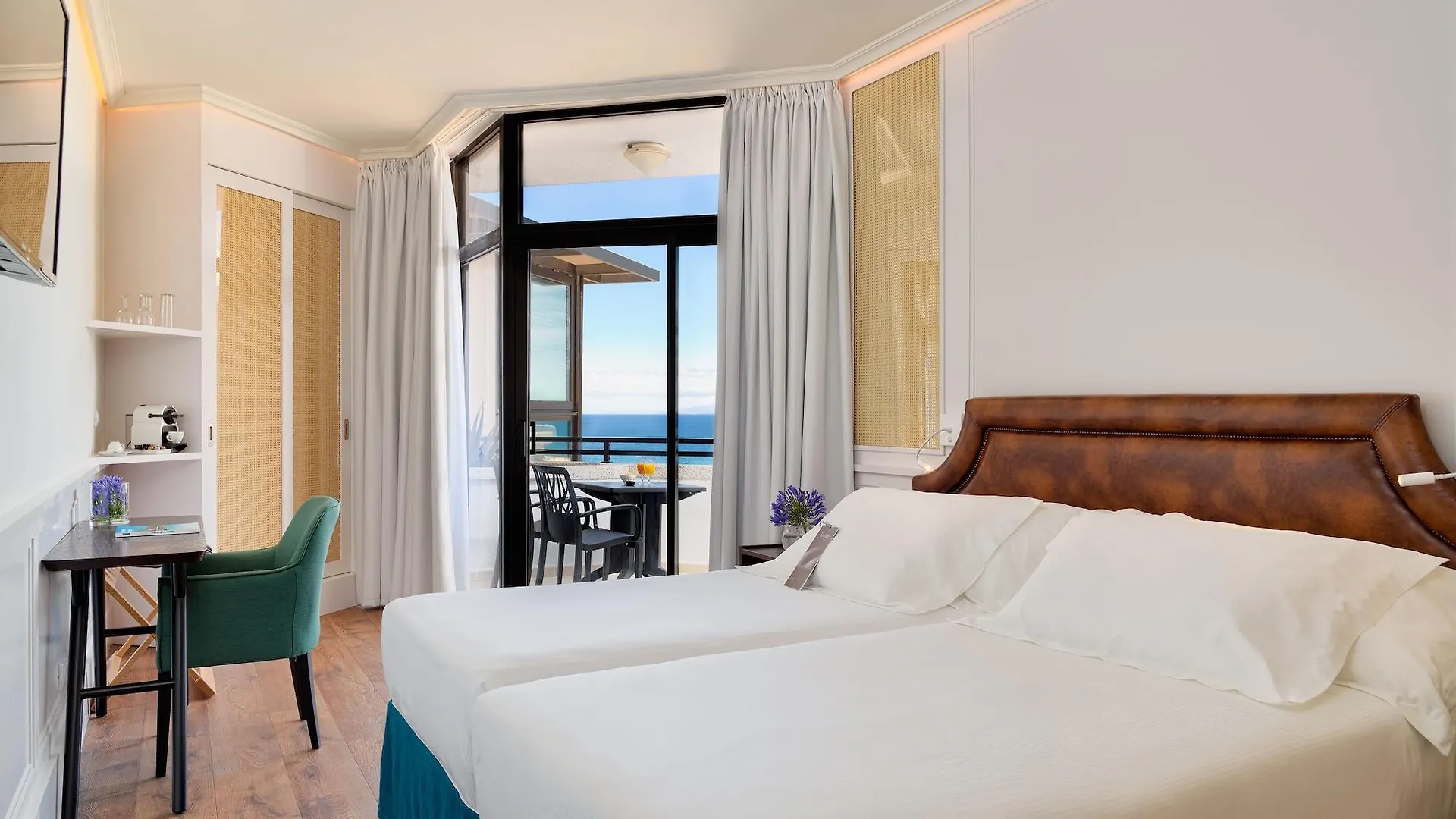 H10 Conquistador Playa de las Americas  Hotel Playa de las Americas (Tenerife)