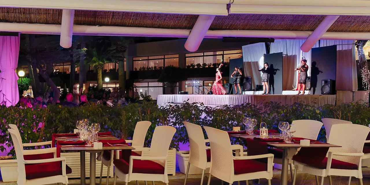 **** Hotel H10 Conquistador Playa de las Américas Spanien